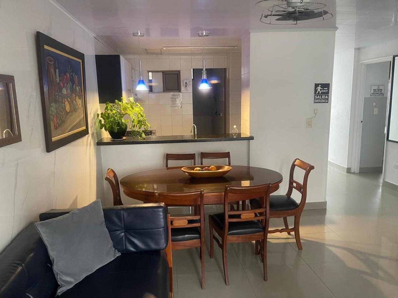 Vista Hermosa Portofino Apartamento *